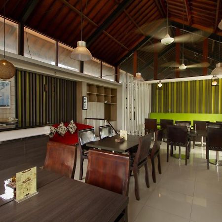 Kuta Ardenia Residence Buitenkant foto