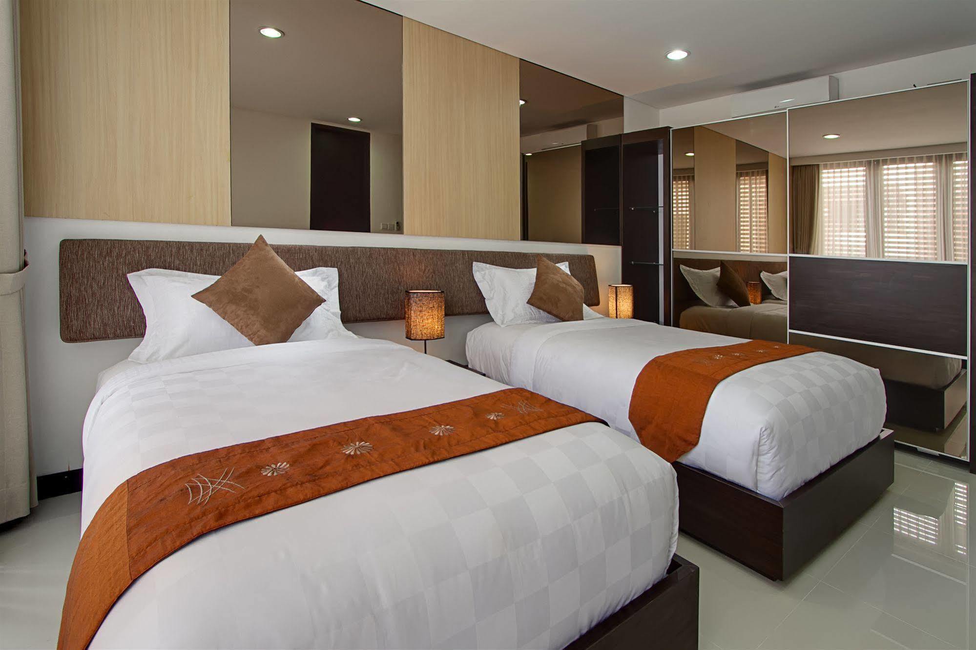 Kuta Ardenia Residence Buitenkant foto