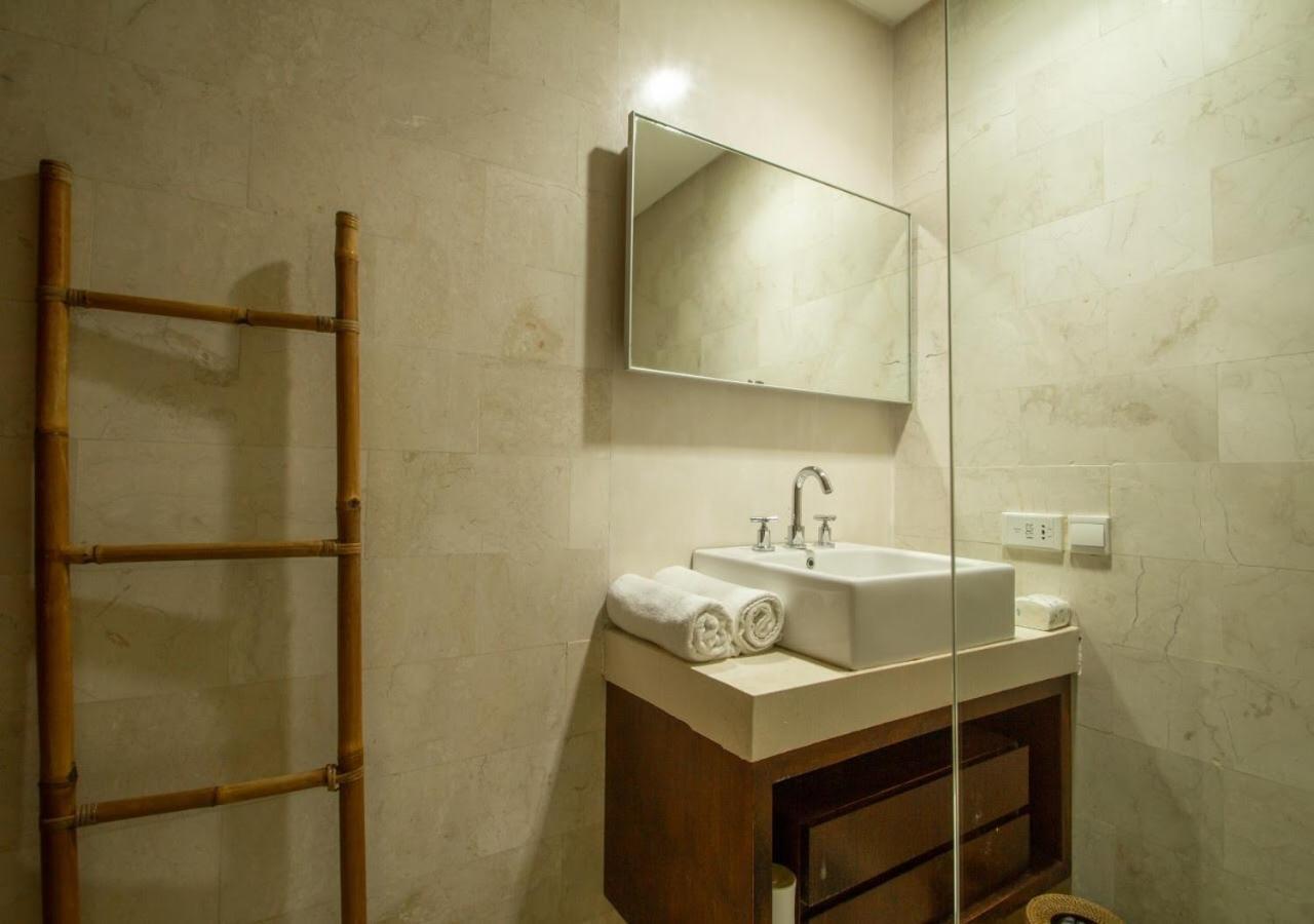 Kuta Ardenia Residence Buitenkant foto