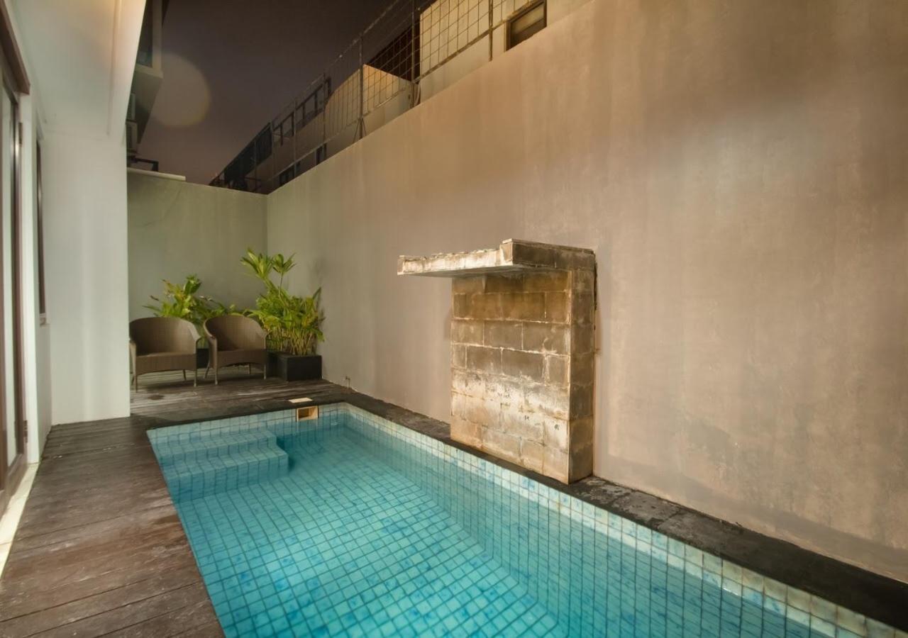 Kuta Ardenia Residence Buitenkant foto
